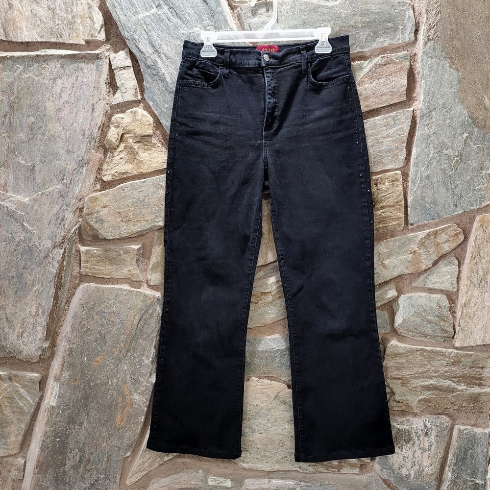 NYDJ Jeans sz 8